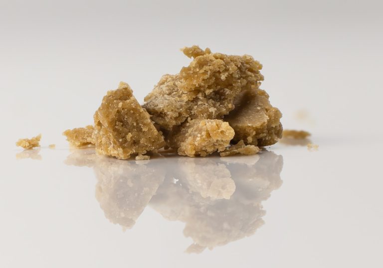 Cannabis crumble concentrate