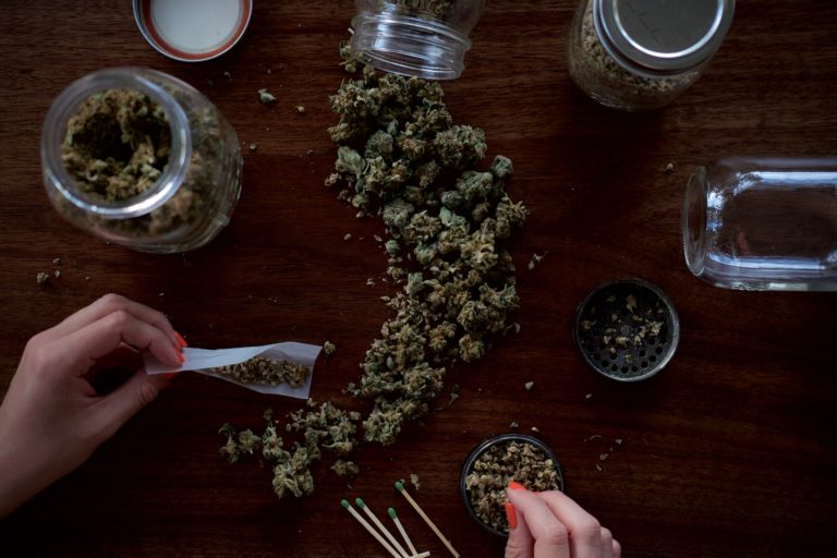 How Much Weed Can You Safely/Reasonably Smoke Every Day